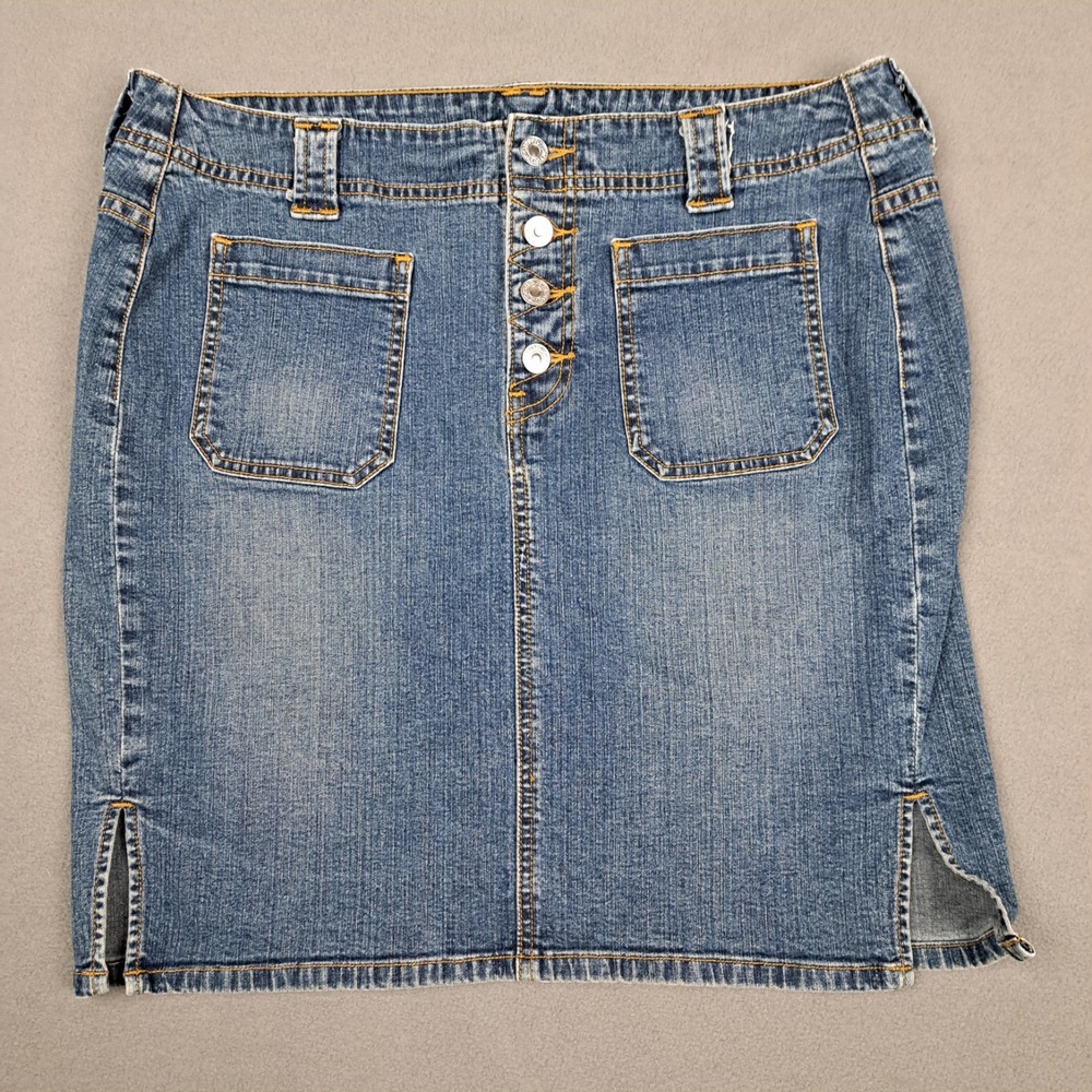 Y2K Levis Skirt Womens 14 Patch Pocket Denim Boho Button Fly Preppy Vintage EUC
